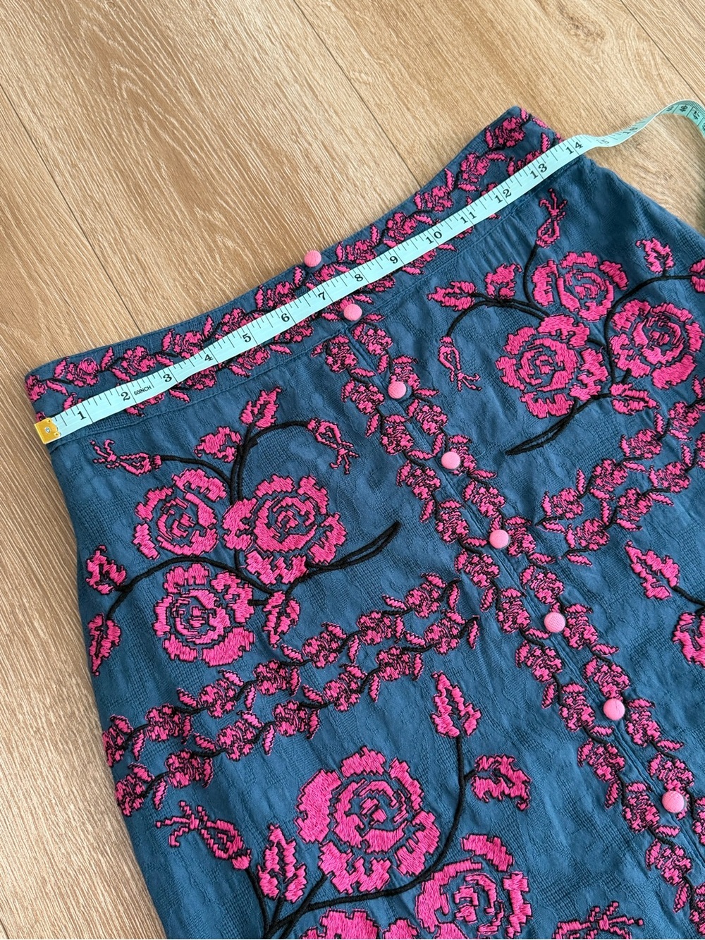 Anthropologie Embroidered Floral Midi Skirt Size 4 - Picture 12 of 15